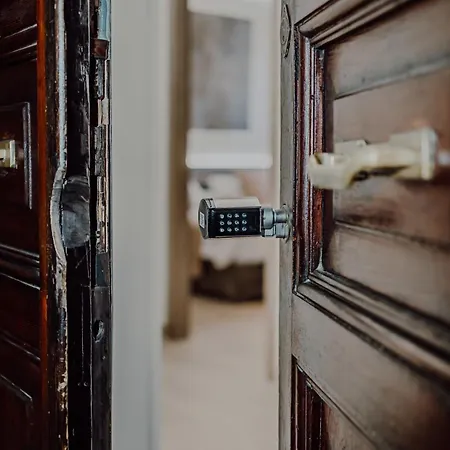 Domus Aeterna - Re Di