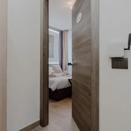 Domus Aeterna - Re Di Ρώμη