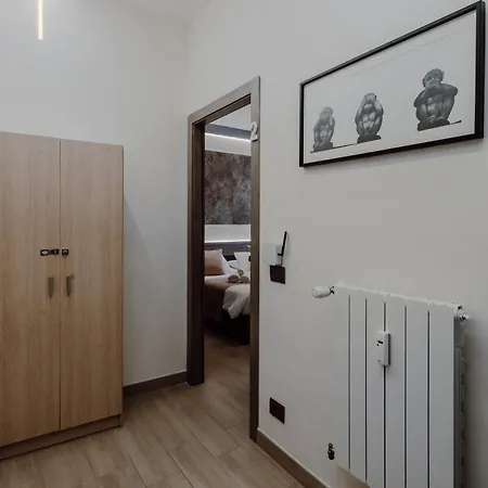 Domus Aeterna - Re Di