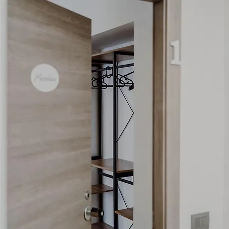 Domus Aeterna - Re Di Ρώμη