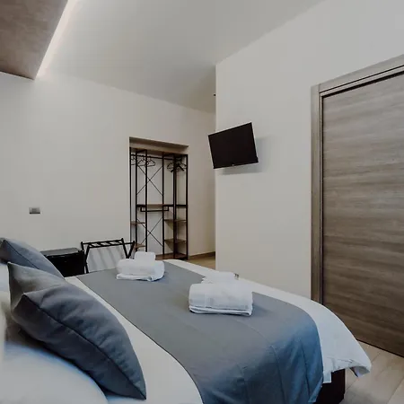 Domus Aeterna - Re Di 4*