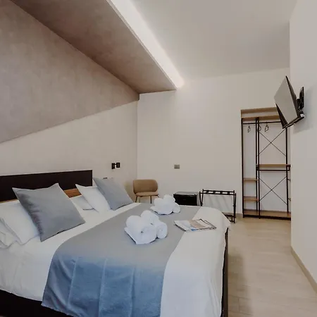 Domus Aeterna - Re Di Πανσιόν 4*