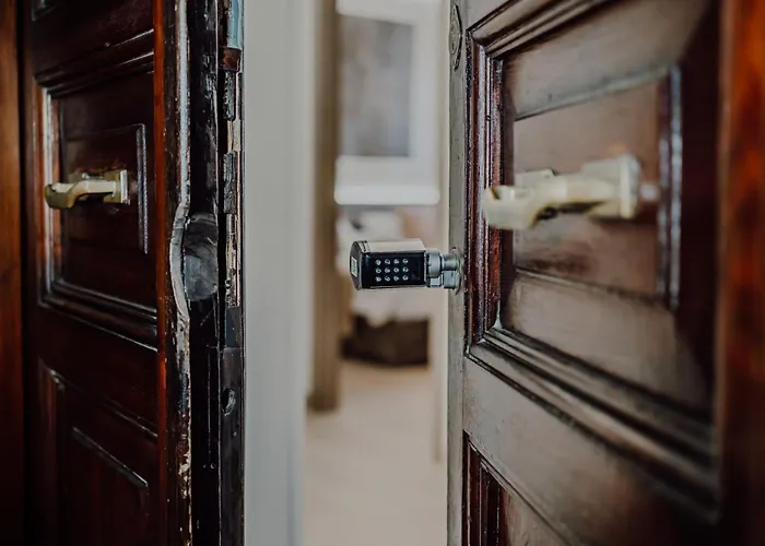 Domus Aeterna - Re Di